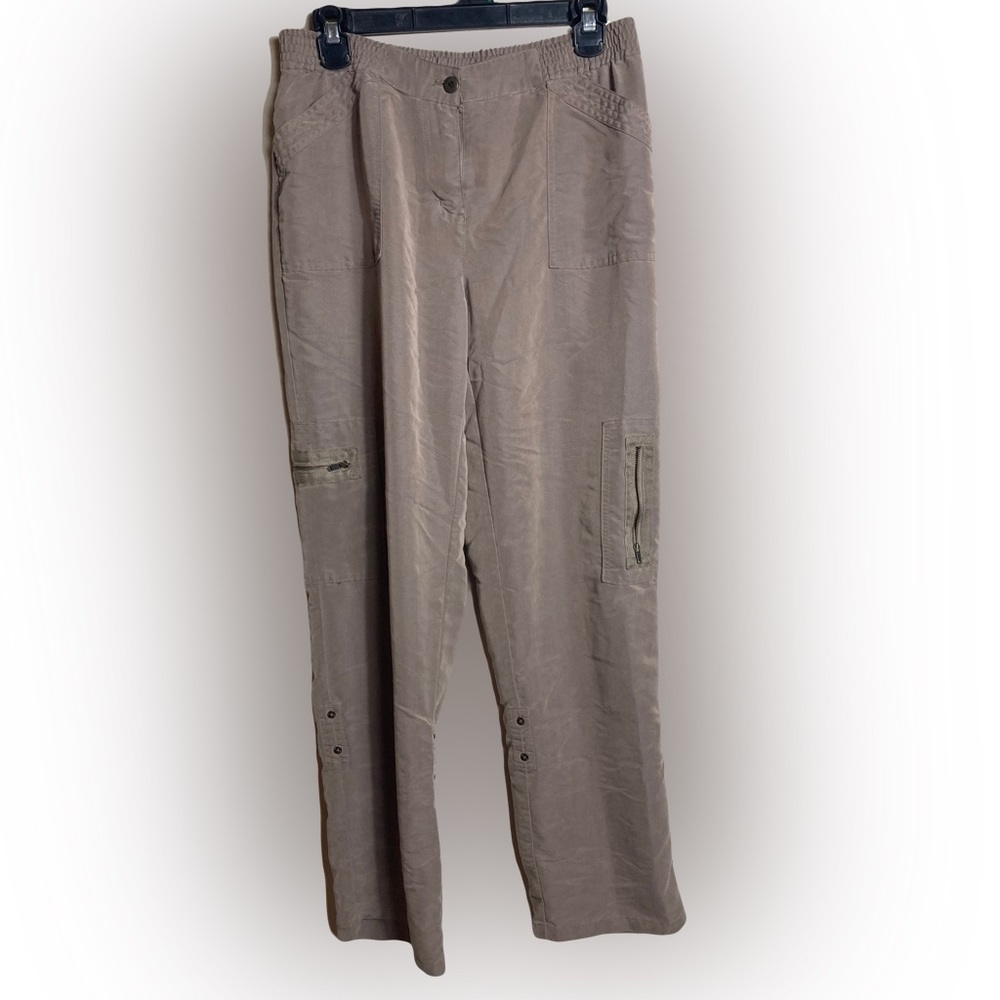 Chico’s Size 15 Khaki Womens Slacks